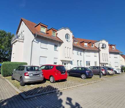 Foto - Wohnung zum Mieten in Arnsdorf 270,00 € 35.71 m²