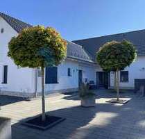 Haus zum Kaufen in Hürtgenwald 789.000,00 € 366 m²