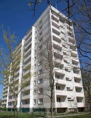 Foto - Wohnung zum Mieten in Hermsdorf 355,00 € 59 m²