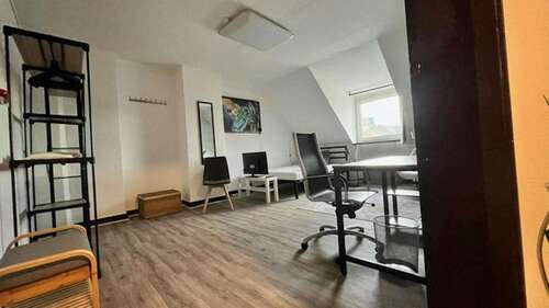 Foto - WG-Zimmer in Düsseldorf 700,00 € 18 m²
