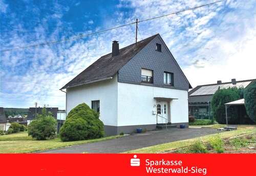 Foto - Haus zum Kaufen in Nauroth 167.000,00 € 124.52 m²