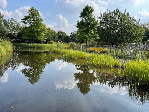 Foto - Haus zum Kaufen in Düsseldorf-Hubbelrath 3.685.000,00 € 450 m²