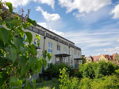 Foto - Wohnung zum Mieten in Halle 803,00 € 80.3 m²