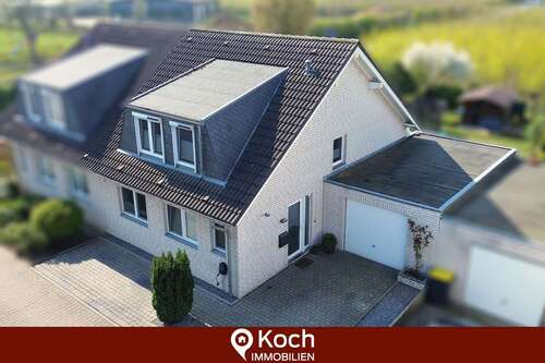 Foto - Haus zum Kaufen in Baesweiler 420.000,00 € 121 m²