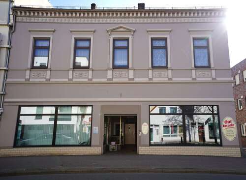 Foto - Haus zum Kaufen in Delmenhorst 437.000,00 € 371.42 m²