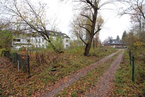 Foto - Grundstück zu verkaufen in Kleinmachnow 1.099.900,00 € 1157 m²