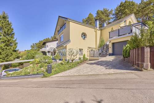Foto - Haus zum Kaufen in Dörrenbach 549.000,00 € 283 m²