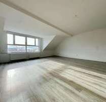 Wohnung zum Kaufen in Weisenheim am Sand 279.000,00 € 177 m²