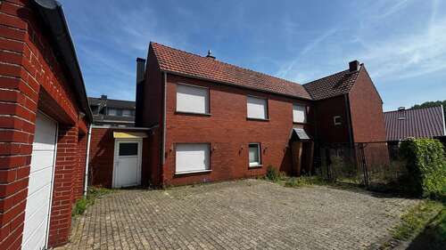 Foto - Haus zum Kaufen in Hückelhoven 272.000,00 € 150.78 m²
