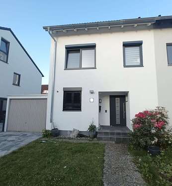 Foto - Haus zum Kaufen in Rodgau 679.000,00 € 148 m²