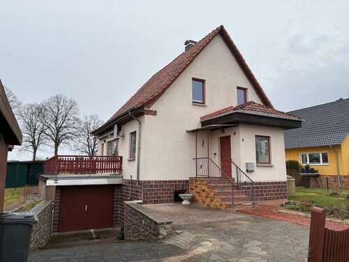 Foto - Haus zum Kaufen in Rehna 200.000,00 € 103.8 m²