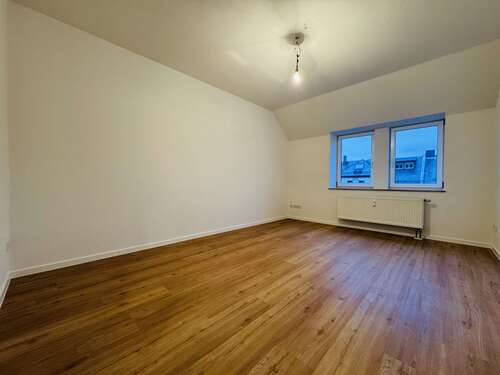 Foto - Wohnung zum Mieten in Chemnitz 710,00 € 99.61 m²