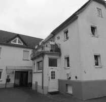 Haus zum Kaufen in Niddatal 330.000,00 € 290 m²
