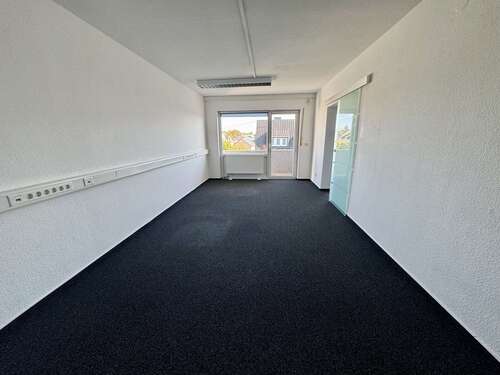 Foto - Büro in Rengsdorf 2.890,00 € 355 m²