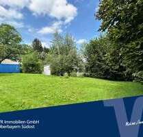 Grundstück zu verkaufen in Laufen 214.000,00 € 693 m²