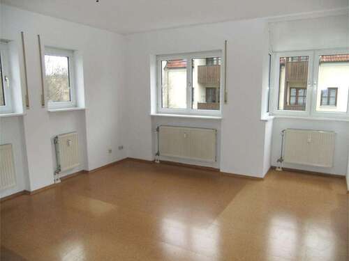 Foto - Wohnung zum Mieten in Regensburg 590,00 € 54 m²