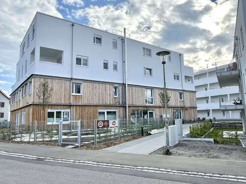 Foto - Büro in Lindenberg 1.268,80 € 97.66 m²
