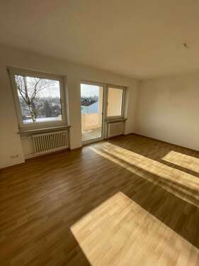 Foto - Wohnung zum Mieten in Regensburg 606,69 € 71.35 m²