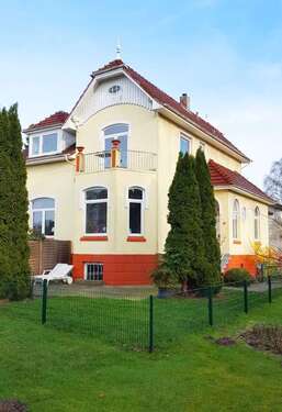 Foto - Wohnung zum Mieten in Borstel-Hohenraden 890,00 € 90.8 m²