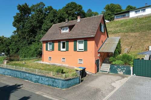 Foto - Haus zum Kaufen in Solms 119.000,00 € 78.75 m²