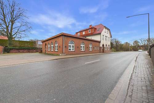Foto - Wohnung zum Mieten in Stuhr 4.000,00 € 249 m²