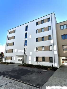 Foto - Wohnung zum Mieten in Schwandorf 845,09 € 104.72 m²