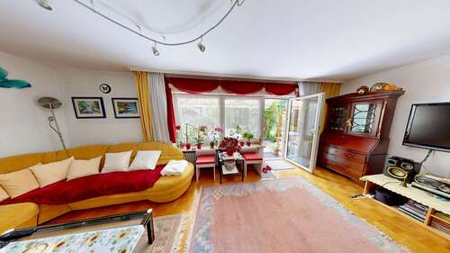 Foto - Haus zum Kaufen in Traunreut 459.000,00 € 165 m²