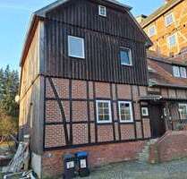 Haus zum Kaufen in Südheide 97.000,00 € 214 m²