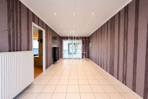 Foto - Wohnung zum Kaufen in Wiebelskirchen 209.000,00 € 200 m²