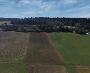 Grundstück in Böhmfeld 114.920,00 € 8840 m²