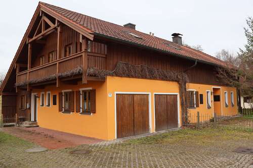 Foto - Haus zum Kaufen in Kraiburg am Inn 659.000,00 € 168.25 m²