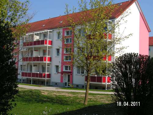 Foto - Wohnung zum Mieten in Gräfenroda 421,12 € 65.8 m²