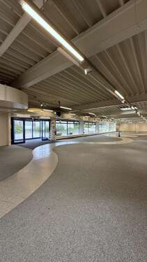 Foto - Einzelhandel in Duisburg 6.000,00 € 1106 m²