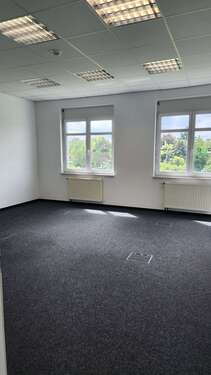 Foto - Büro in Bad Vilbel 1.509,20 € 137.2 m²