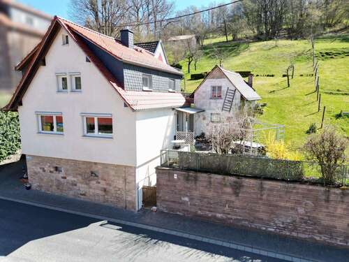 Foto - Haus zum Kaufen in Flörsbachtal 249.000,00 € 103 m²