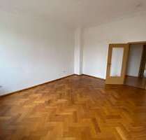 Wohnung zum Mieten in Mylau 322,00 € 71.58 m²