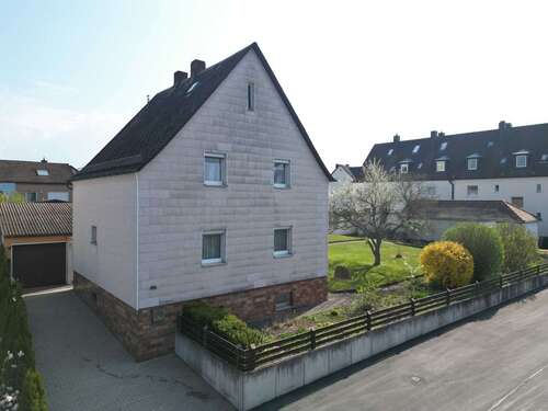 Foto - Haus zum Kaufen in Weiden 240.000,00 € 96 m²