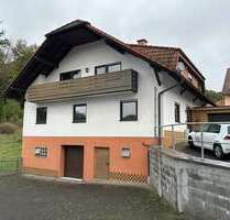 Haus zum Kaufen in Flörsbachtal 280.000,00 € 204 m²