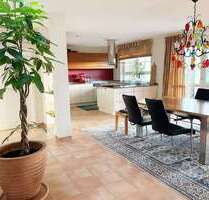 Haus zum Kaufen in Herrenberg Oberjesingen 920.000,00 € 267 m² - Herrenberg / Oberjesingen