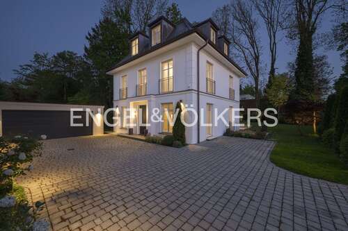 Foto - Haus zum Kaufen in Grünwald 5.500.000,00 € 269 m²