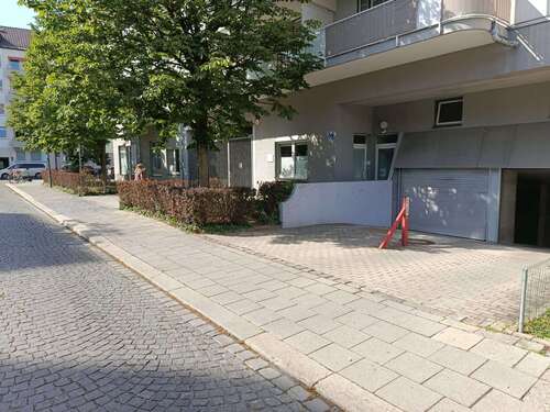 Foto - Garage zu vermieten in München 65,00 €