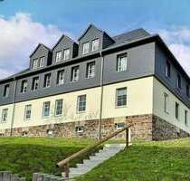 Wohnung zum Kaufen in Klingenthal 70.000,00 € 97.28 m²