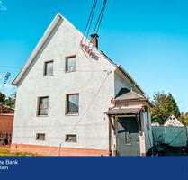 Haus zum Kaufen in Glauchau 130.000,00 € 120 m²