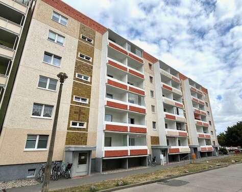 Foto - Wohnung zum Mieten in Waren (Müritz) 410,00 € 61.82 m²