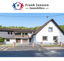 Haus zum Kaufen in Pomster 199.000,00 € 230 m²