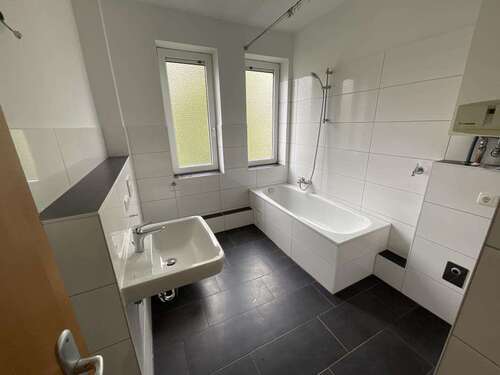 Foto - Wohnung zum Mieten in Wilhelmshaven 409,00 € 60 m²