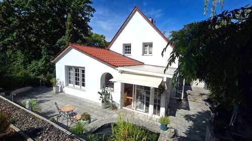 Foto - Haus zum Kaufen in Heiligenhaus 749.850,00 € 155 m²