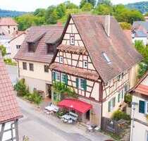 Haus zum Kaufen in Sternenfels 360.000,00 € 300 m²