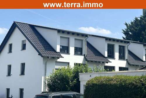 Foto - Haus zum Kaufen in Hattersheim am Main 719.900,00 € 145.89 m²