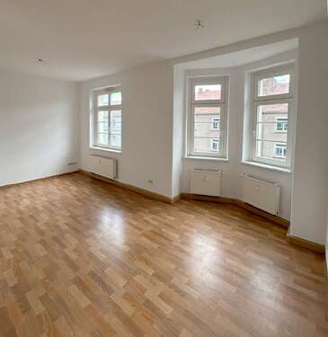 Foto - Wohnung zum Mieten in Dresden 465,20 € 48.58 m²